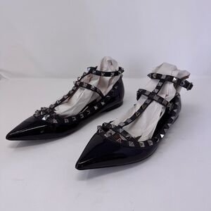 Kaitlin Pan Size 9 US Studded Leather Flats Pointed Toe Black